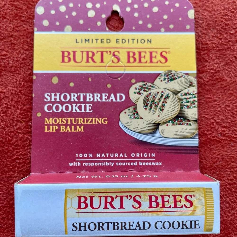 Limited Edition BURT’S BEES New in Box SHORTBREAD COOKIE Moisturizing LIP BALM